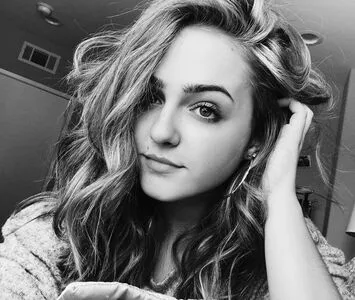 Sophie Reynolds OnlyFans Leaked Free Thumbnail Picture - #JqRrF8VyeW