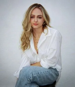 Sophie Reynolds OnlyFans Leaked Free Thumbnail Picture - #MJQ9IWPhL2