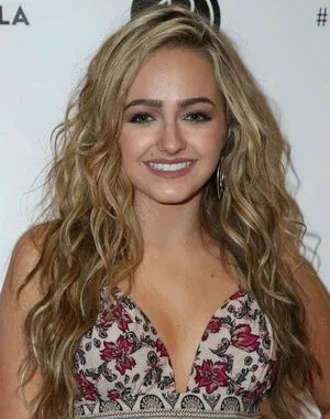 Sophie Reynolds OnlyFans Leaked Free Thumbnail Picture - #Qq78Qy2K7C