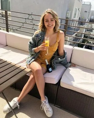 Sophie Reynolds OnlyFans Leaked Free Thumbnail Picture - #cz1rxUPUcA