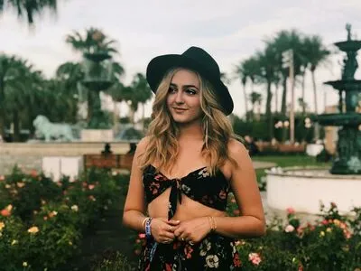 Sophie Reynolds OnlyFans Leaked Free Thumbnail Picture - #o59ndc1GEq