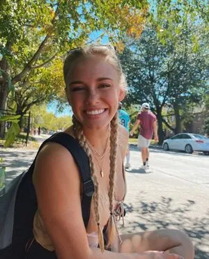 Sophie Riedemann OnlyFans Leaked Free Thumbnail Picture - #64R0L3N4rV