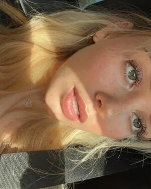 Sophie Riedemann OnlyFans Leaked Free Thumbnail Picture - #Akh9Ipl6Ny