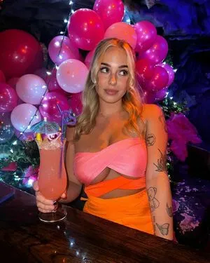 Sophie Riedemann OnlyFans Leaked Free Thumbnail Picture - #G2wlz0NvlY