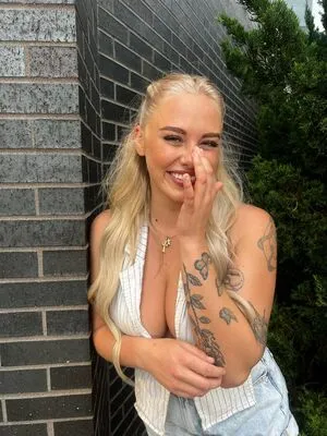 Sophie Riedemann OnlyFans Leaked Free Thumbnail Picture - #P1DRTr9BBP