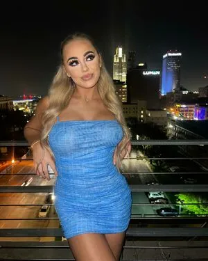 Sophie Riedemann OnlyFans Leaked Free Thumbnail Picture - #tlSfJgEB5I
