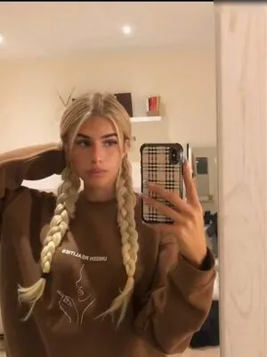 Sophie Schnur OnlyFans Leaked Free Thumbnail Picture - #0n9krt1vep