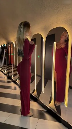 Sophie Schnur OnlyFans Leaked Free Thumbnail Picture - #7yWGmW3R04
