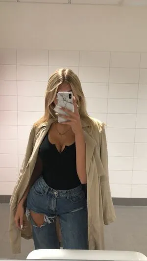 Sophie Schnur OnlyFans Leaked Free Thumbnail Picture - #dUUwTyBTGI