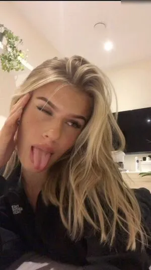 Sophie Schnur OnlyFans Leaked Free Thumbnail Picture - #ecALfmoNFM