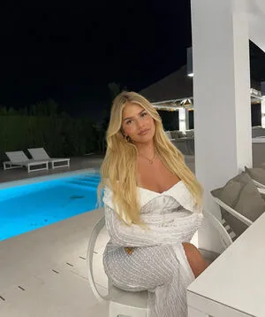 Sophie Schnur OnlyFans Leaked Free Thumbnail Picture - #emRNUdIAiq