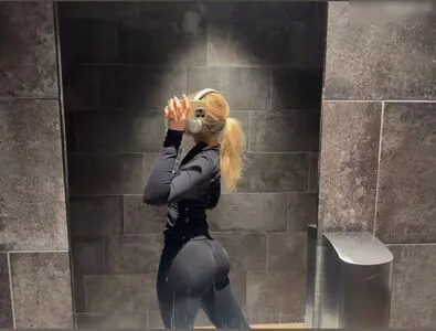 Sophie Schnur OnlyFans Leaked Free Thumbnail Picture - #exAlFr2UGC