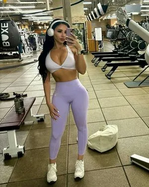 Sophie Sierra OnlyFans Leaked Free Thumbnail Picture - #4ksehyHpTk