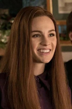 Sophie Skelton OnlyFans Leaked Free Thumbnail Picture - #Q7sMvs2Zec
