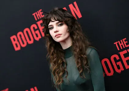 Sophie Thatcher OnlyFans Leaked Free Thumbnail Picture - #HA8KYNW00o