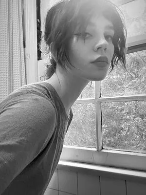Sophie Thatcher OnlyFans Leaked Free Thumbnail Picture - #X84fBCHB5a