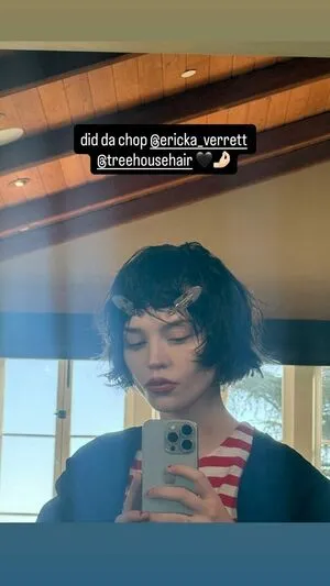 Sophie Thatcher OnlyFans Leaked Free Thumbnail Picture - #dE6mJOippD