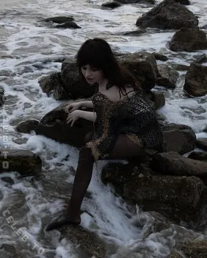 Sophie Thatcher OnlyFans Leaked Free Thumbnail Picture - #exIn8kzCyi