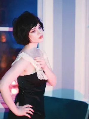 Sophie Thatcher OnlyFans Leaked Free Thumbnail Picture - #xTVRE1Uizx