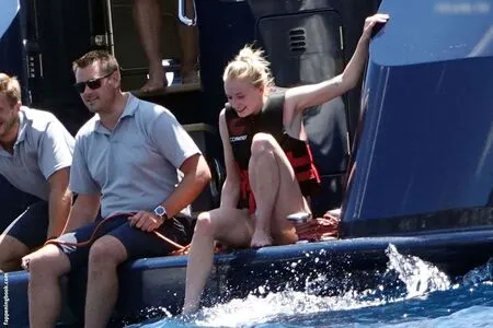 Sophie Turner OnlyFans Leaked Free Thumbnail Picture - #0Ucf4PssWH