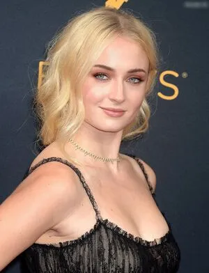 Sophie Turner OnlyFans Leaked Free Thumbnail Picture - #8AZ3N0M3LU