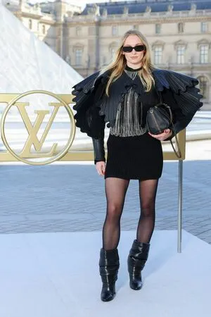 Sophie Turner OnlyFans Leaked Free Thumbnail Picture - #AreeGNgrjt