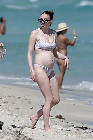 Sophie Turner OnlyFans Leaked Free Thumbnail Picture - #KXGCWmQSg4
