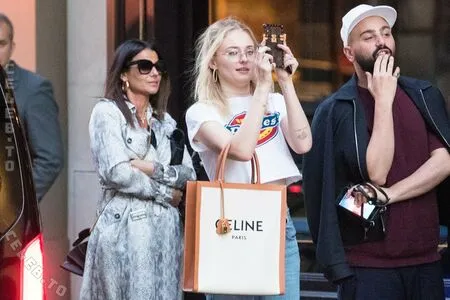 Sophie Turner OnlyFans Leaked Free Thumbnail Picture - #PvwQDSpc95