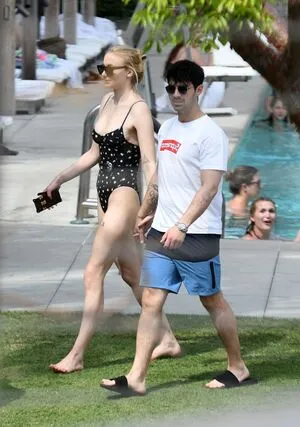 Sophie Turner OnlyFans Leaked Free Thumbnail Picture - #X4j6CAGiuM