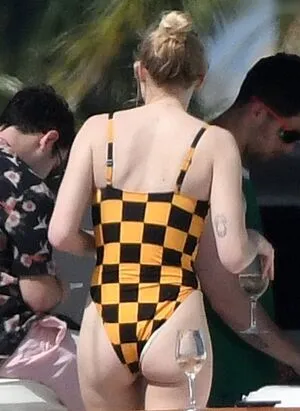 Sophie Turner OnlyFans Leaked Free Thumbnail Picture - #Z3HrzGTObi