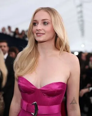 Sophie Turner OnlyFans Leaked Free Thumbnail Picture - #a1FyHMUujM