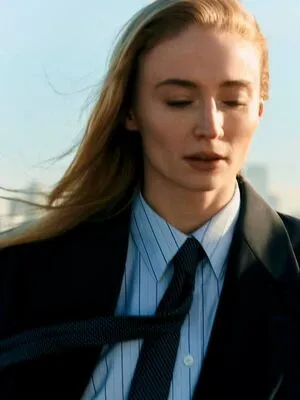 Sophie Turner OnlyFans Leaked Free Thumbnail Picture - #aUBSO7h660