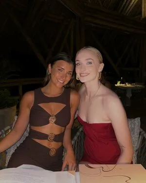 Sophie Turner OnlyFans Leaked Free Thumbnail Picture - #elbyiAvkbQ