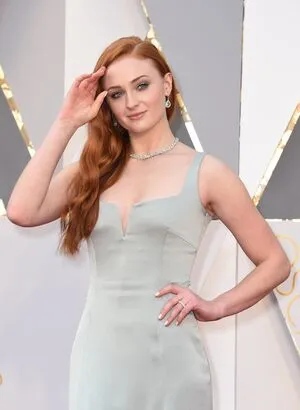 Sophie Turner OnlyFans Leaked Free Thumbnail Picture - #kzOVOYaPYg