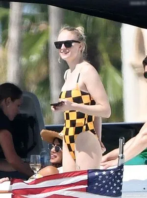 Sophie Turner OnlyFans Leaked Free Thumbnail Picture - #nEyztEwIJS