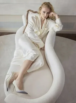 Sophie Turner OnlyFans Leaked Free Thumbnail Picture - #oucKffKOr3