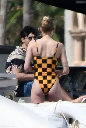 Sophie Turner OnlyFans Leaked Free Thumbnail Picture - #q7cC7N6m2S