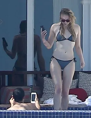 Sophie Turner OnlyFans Leaked Free Thumbnail Picture - #r4O72ssMln