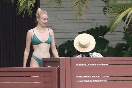 Sophie Turner OnlyFans Leaked Free Thumbnail Picture - #sXk1IIltLE