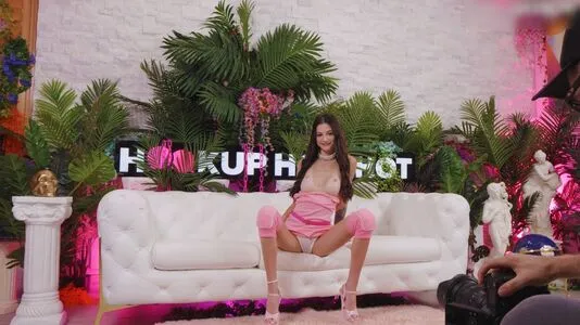 Sophie Tyler OnlyFans Leaked Free Thumbnail Picture - #7mPufs0c6d