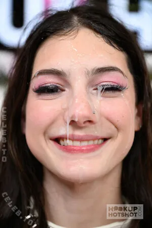 Sophie Tyler OnlyFans Leaked Free Thumbnail Picture - #PRKXNDsKU3