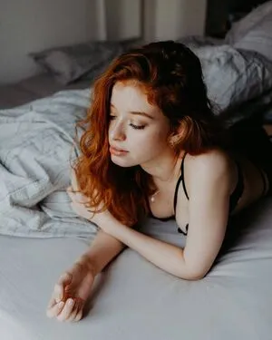 Sophie Srm OnlyFans Leaked Free Thumbnail Picture - #3vyqb8BgJP