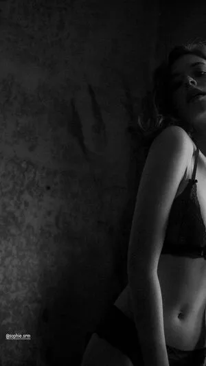 Sophie Srm OnlyFans Leaked Free Thumbnail Picture - #PaWieJDMEF