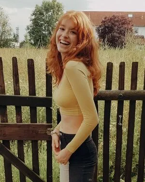 Sophie Srm OnlyFans Leaked Free Thumbnail Picture - #TN1HQ3cgTp