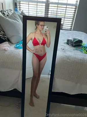 Sophie0028 OnlyFans Leaked Free Thumbnail Picture - #ju1WC8ofXp