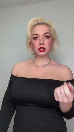 SophieBarnesUK OnlyFans Leaked Free Thumbnail Picture - #B33O4og4Ez