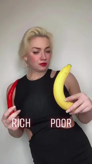 SophieBarnesUK OnlyFans Leaked Free Thumbnail Picture - #YGHBSdJlwF