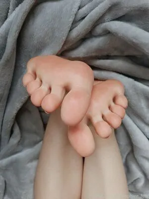 Sophiee Feet OnlyFans Leaked Free Thumbnail Picture - #J0tuWRUrz9