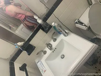 Sophieemerie OnlyFans Leaked Free Thumbnail Picture - #4WmDprhJgj