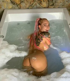 Sophieevans OnlyFans Leaked Free Thumbnail Picture - #U40x0G29yQ